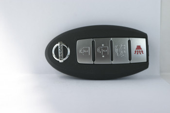 Смарт ключ (smart key) Nissan Maxima