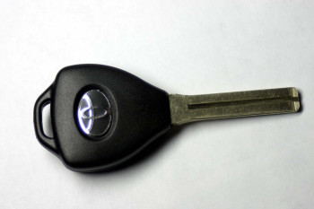 Ключ Toyota с электронным транспондером EH2  для копирования 4C, 4D. Лезвие TOY48 короткое
