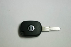 Ключ Nissan с электронным транспондером EH2 для копирования Nissan 4D. Лезвие NSN11